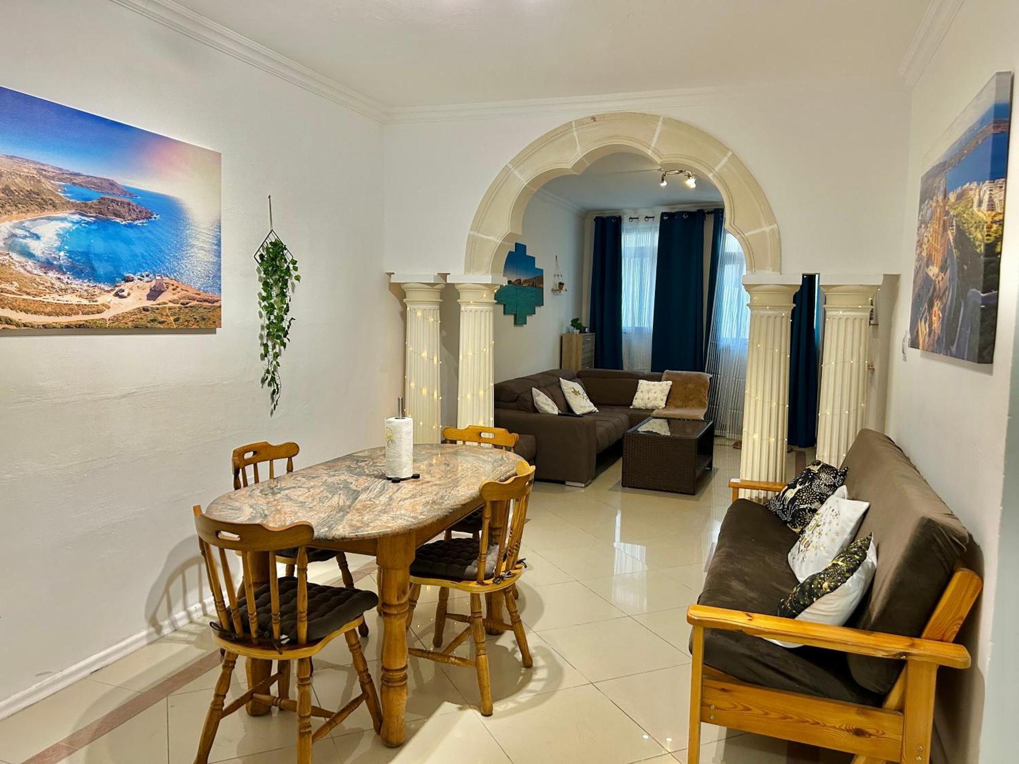Beach Front 3-Bedroom Holiday Home Mellieha Exterior photo